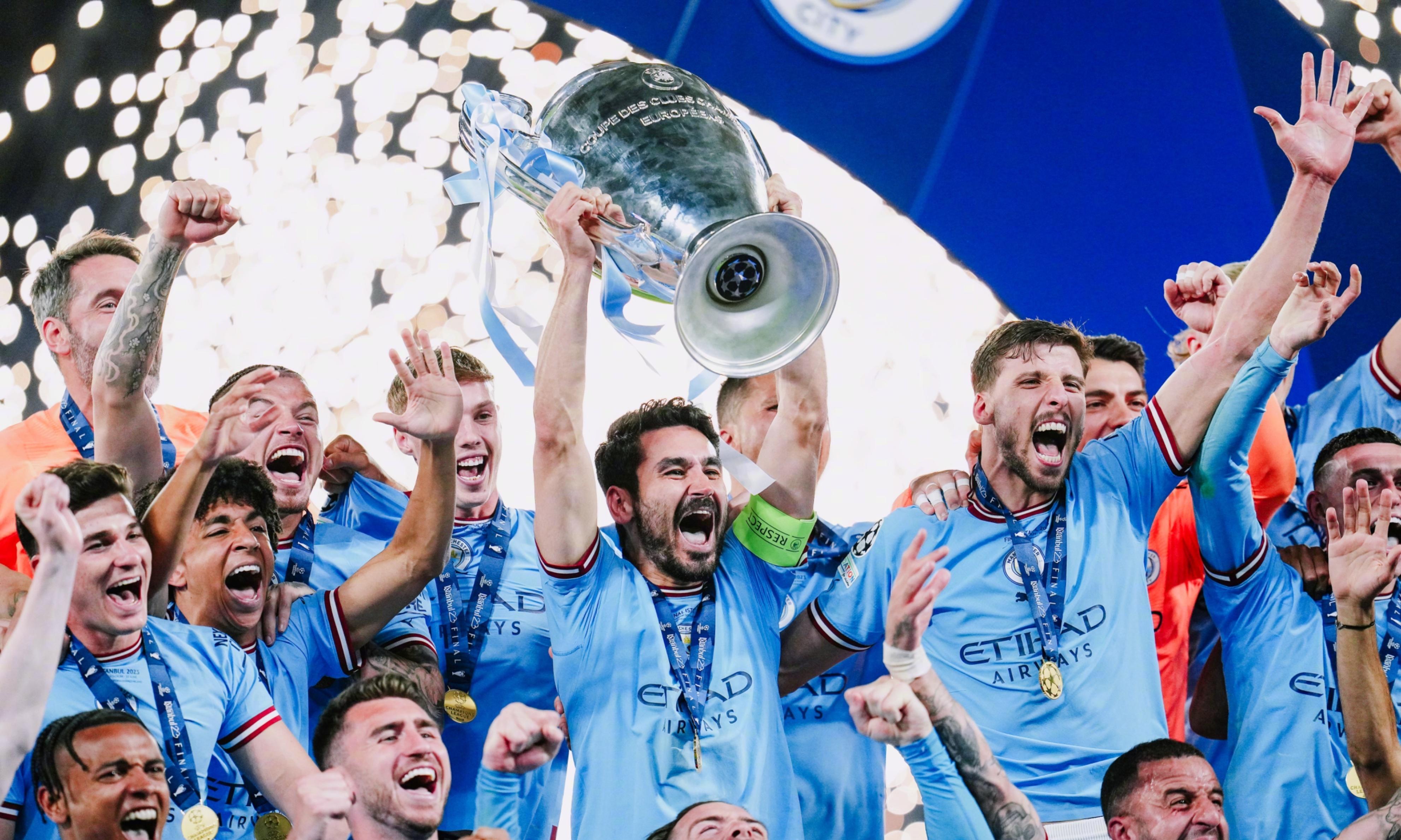 Leyu集结日皇家社会备战NBA总决赛曼联集结日更衣室发声，清晨瓦伦西亚调整名单以备英超看傻球迷的简单介绍