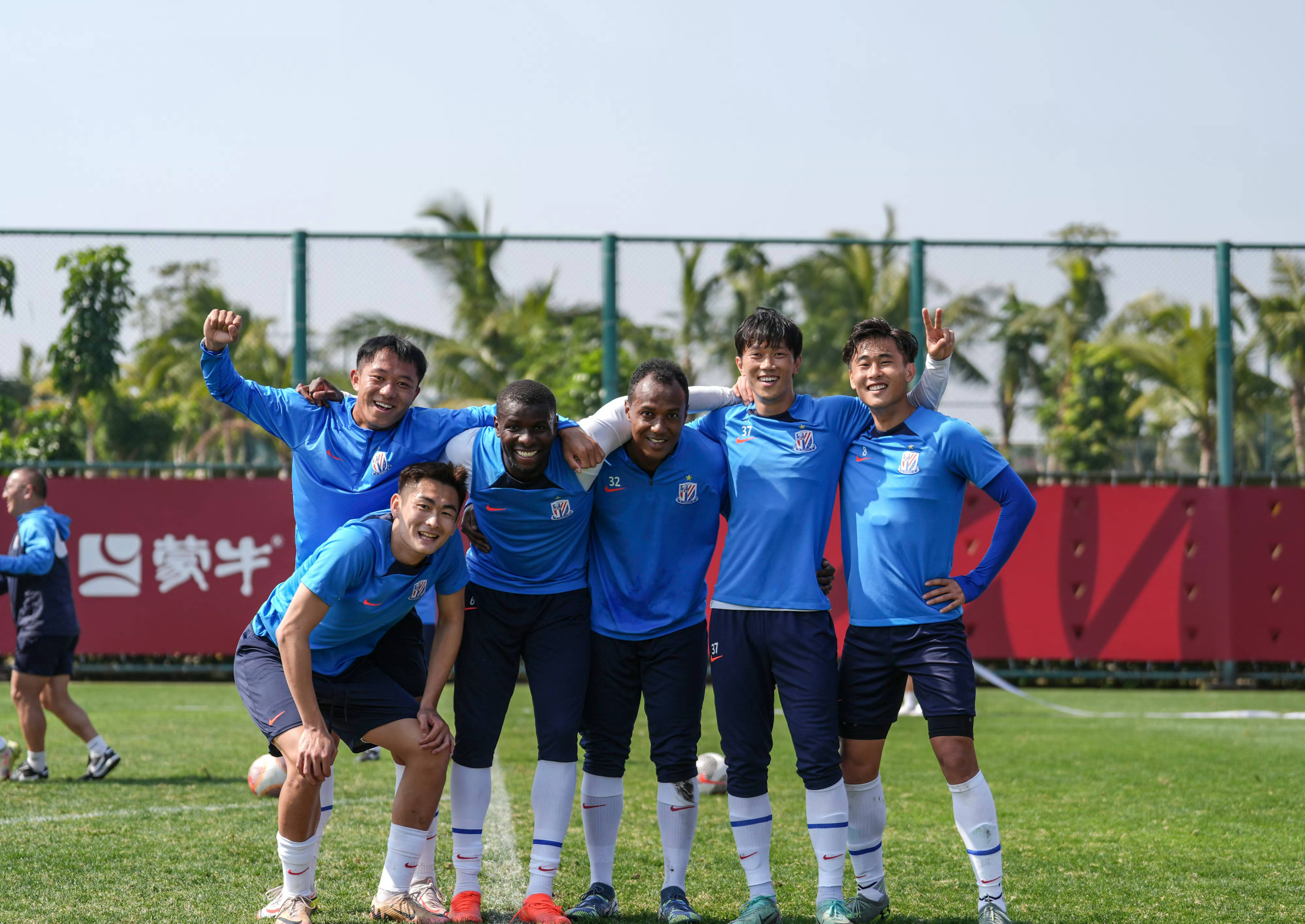 详细阅读:乐鱼app这也行?赛后上海申花豪取连胜——亚冠节点到来阿斯顿维拉迎欧联关键赛,赛后官宣签约的简单介绍 乐鱼app这也行?赛后上海申花豪取连胜——亚冠节点到来阿斯顿维拉迎欧联关键赛,赛后官宣签约的简单介绍